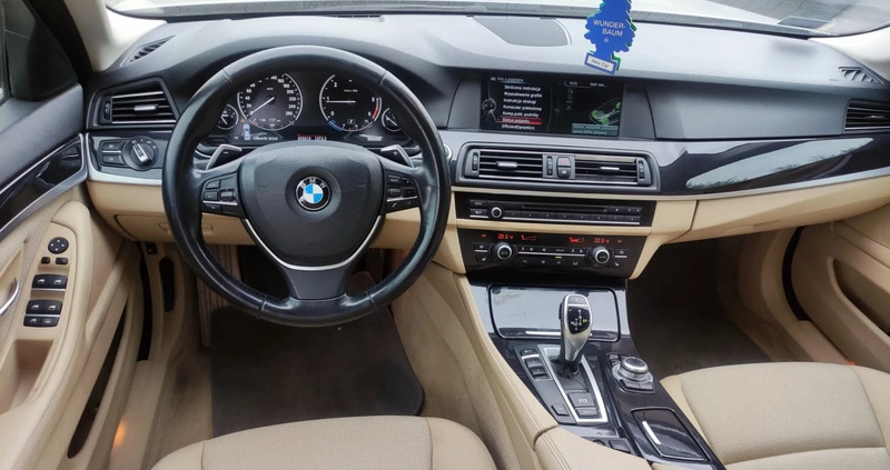 BMW Seria 5 cena 48750 przebieg: 253300, rok produkcji 2013 z Warszawa małe 154